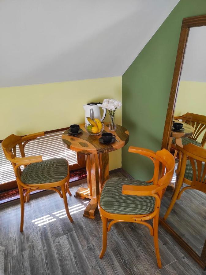 Accommodation "Old Town Dreznik" Rakovica Exterior photo