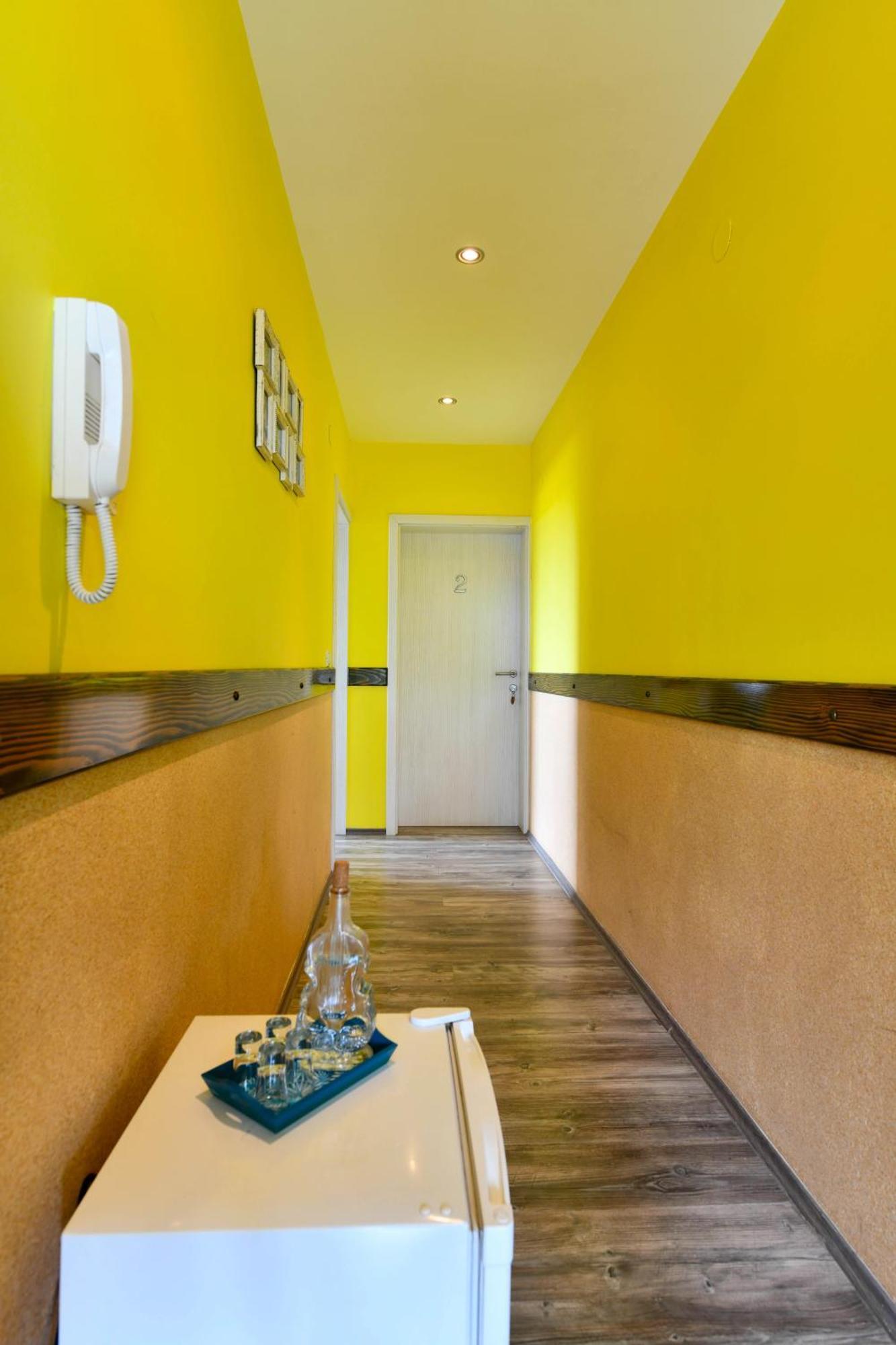 Accommodation "Old Town Dreznik" Rakovica Exterior photo